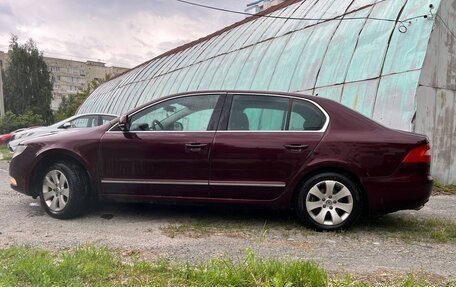 Skoda Superb III рестайлинг, 2010 год, 900 000 рублей, 8 фотография