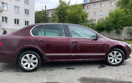 Skoda Superb III рестайлинг, 2010 год, 900 000 рублей, 11 фотография