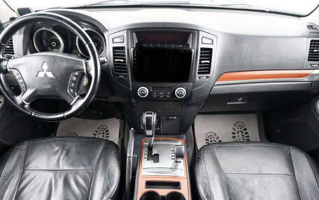 Mitsubishi Pajero IV, 2008 год, 1 739 000 рублей, 11 фотография