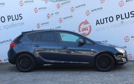 Opel Astra J, 2010 год, 679 000 рублей, 3 фотография