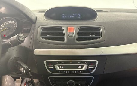 Renault Fluence I, 2011 год, 460 000 рублей, 10 фотография