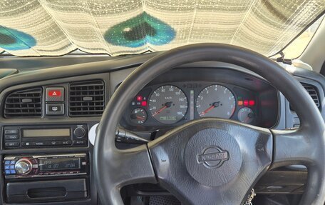 Nissan Primera II рестайлинг, 1999 год, 230 000 рублей, 4 фотография
