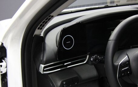 Hyundai Elantra, 2023 год, 2 299 000 рублей, 8 фотография