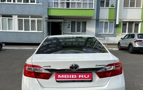 Toyota Camry, 2013 год, 1 850 000 рублей, 6 фотография