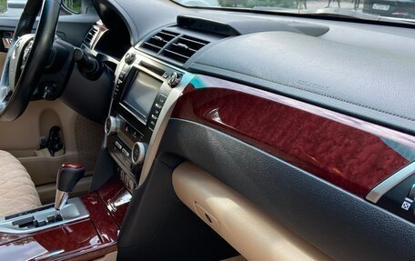 Toyota Camry, 2013 год, 1 850 000 рублей, 21 фотография