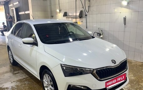 Skoda Rapid II, 2020 год, 1 600 000 рублей, 10 фотография