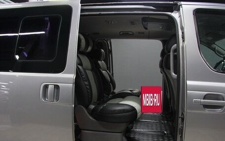 Hyundai Grand Starex Grand Starex I рестайлинг 2, 2014 год, 2 199 000 рублей, 17 фотография