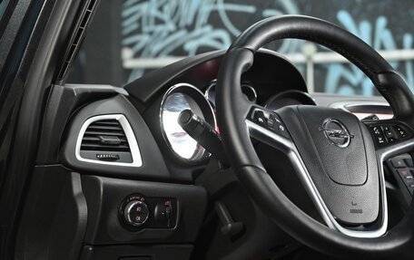 Opel Astra J, 2013 год, 825 000 рублей, 10 фотография