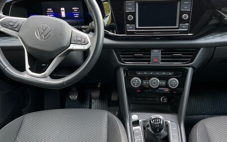 Volkswagen Taos, 2021 год, 2 050 000 рублей, 5 фотография