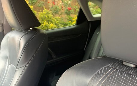 Lexus RX IV рестайлинг, 2018 год, 4 900 000 рублей, 15 фотография