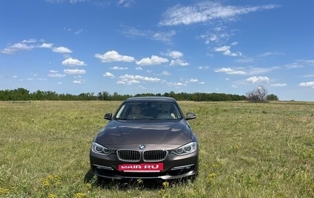 BMW 3 серия, 2012 год, 1 700 000 рублей, 3 фотография