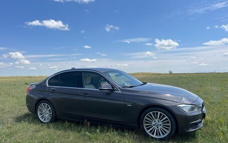 BMW 3 серия, 2012 год, 1 700 000 рублей, 5 фотография