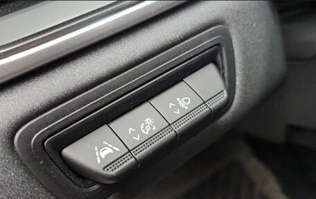 Renault Captur II, 2020 год, 1 400 000 рублей, 15 фотография