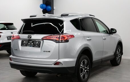 Toyota RAV4, 2016 год, 1 595 000 рублей, 6 фотография