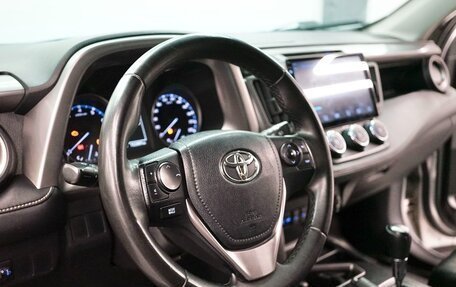 Toyota RAV4, 2016 год, 1 595 000 рублей, 9 фотография