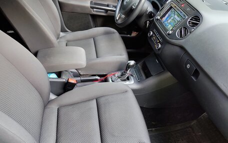 Volkswagen Golf Plus II, 2013 год, 750 000 рублей, 11 фотография