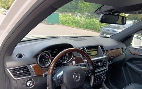 Mercedes-Benz M-Класс, 2012 год, 1 990 000 рублей, 7 фотография
