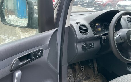 Volkswagen Caddy III рестайлинг, 2013 год, 815 000 рублей, 7 фотография