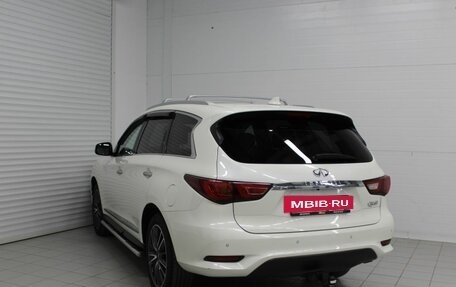 Infiniti QX60 I рестайлинг, 2017 год, 2 240 000 рублей, 9 фотография