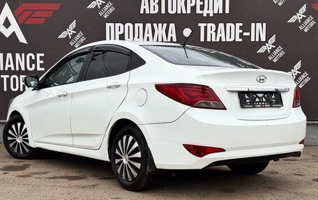 Hyundai Solaris II рестайлинг, 2016 год, 870 000 рублей, 4 фотография