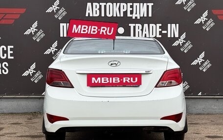 Hyundai Solaris II рестайлинг, 2016 год, 870 000 рублей, 5 фотография