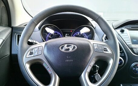 Hyundai ix35 I рестайлинг, 2013 год, 1 390 000 рублей, 14 фотография