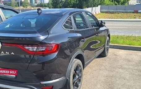 Renault Arkana I, 2022 год, 1 750 000 рублей, 2 фотография