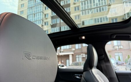 Volvo XC60 II, 2019 год, 3 980 000 рублей, 24 фотография