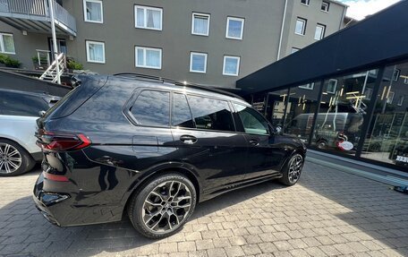 BMW X7, 2023 год, 12 300 000 рублей, 3 фотография