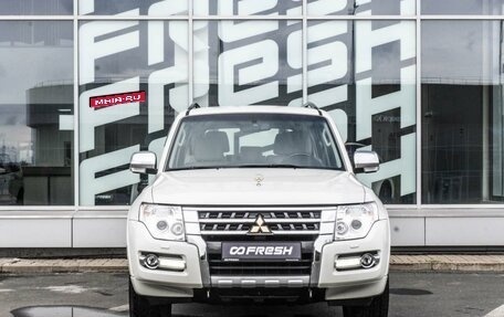 Mitsubishi Pajero IV, 2019 год, 3 210 000 рублей, 3 фотография