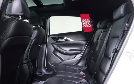 Infiniti QX30, 2017 год, 2 239 000 рублей, 12 фотография