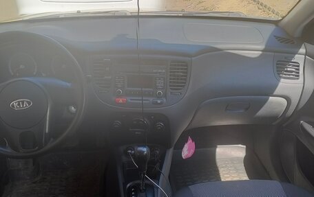 KIA Rio II, 2011 год, 590 000 рублей, 12 фотография