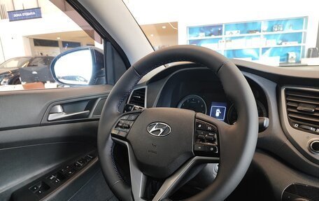 Hyundai Tucson III, 2017 год, 1 945 000 рублей, 12 фотография
