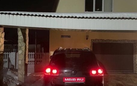 Volkswagen Touareg III, 2010 год, 800 000 рублей, 3 фотография