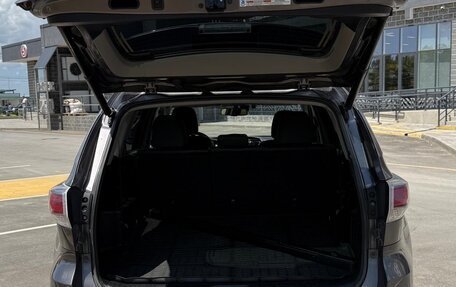 Toyota Highlander III, 2015 год, 2 515 000 рублей, 10 фотография