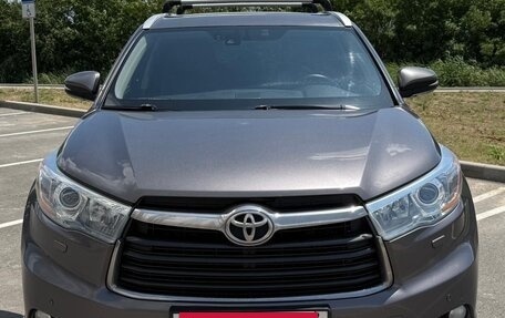 Toyota Highlander III, 2015 год, 2 515 000 рублей, 6 фотография