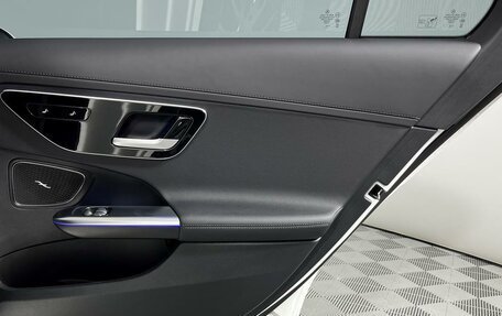 Mercedes-Benz C-Класс, 2024 год, 5 100 000 рублей, 26 фотография