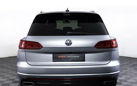 Volkswagen Touareg III, 2019 год, 5 770 000 рублей, 6 фотография