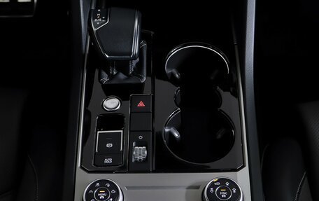 Volkswagen Touareg III, 2019 год, 5 770 000 рублей, 19 фотография