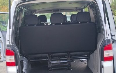 Volkswagen Transporter T5 рестайлинг, 2009 год, 1 800 000 рублей, 1 фотография