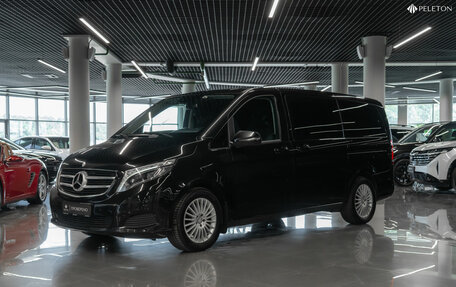 Mercedes-Benz V-Класс, 2016 год, 3 200 000 рублей, 1 фотография