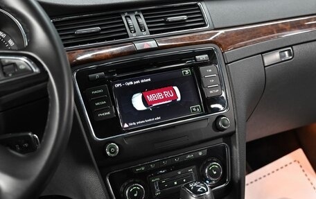 Skoda Superb III рестайлинг, 2014 год, 1 245 000 рублей, 10 фотография