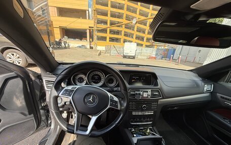 Mercedes-Benz E-Класс, 2016 год, 2 500 000 рублей, 6 фотография