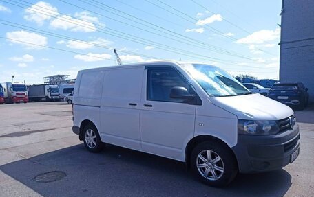 Volkswagen Transporter T5 рестайлинг, 2012 год, 1 270 000 рублей, 3 фотография