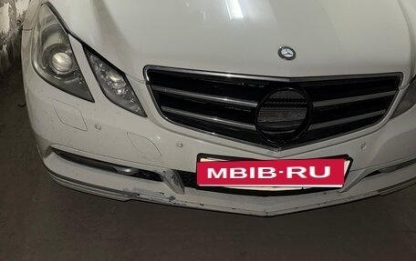 Mercedes-Benz E-Класс, 2011 год, 1 500 000 рублей, 6 фотография