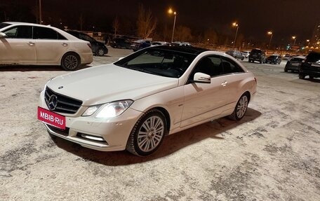 Mercedes-Benz E-Класс, 2011 год, 1 500 000 рублей, 5 фотография