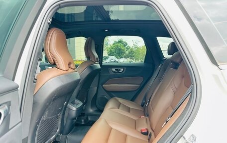 Volvo XC60 II, 2021 год, 3 380 000 рублей, 7 фотография