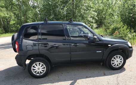 Chevrolet Niva I рестайлинг, 2012 год, 598 000 рублей, 7 фотография
