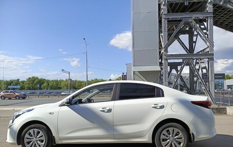 KIA Rio IV, 2020 год, 1 560 000 рублей, 10 фотография