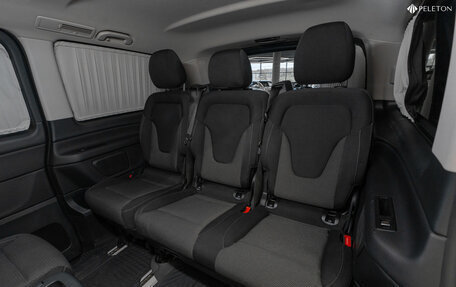 Mercedes-Benz V-Класс, 2016 год, 3 200 000 рублей, 13 фотография